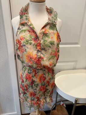 NWT Karlie Multicolor Floral Smocked Dress